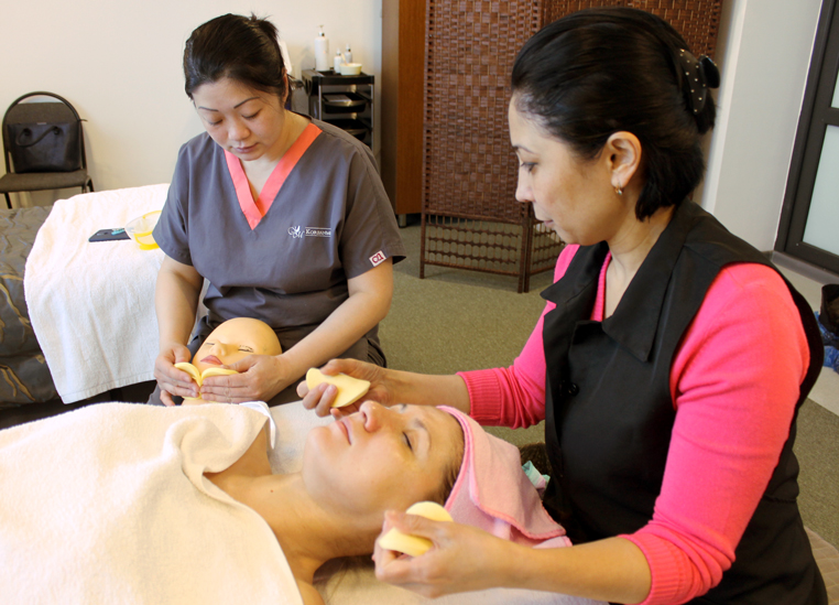 Facial-massage-koreanmed-almaty Facial-massage-koreanmed-almaty
